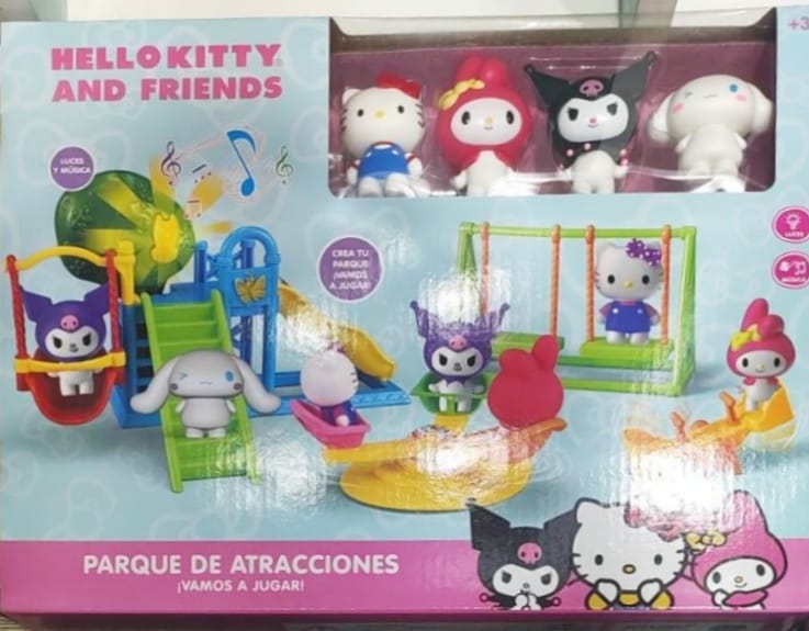 HELLO KITTY Y SUS AMIGOS PARQUE DE ATRACCIONES